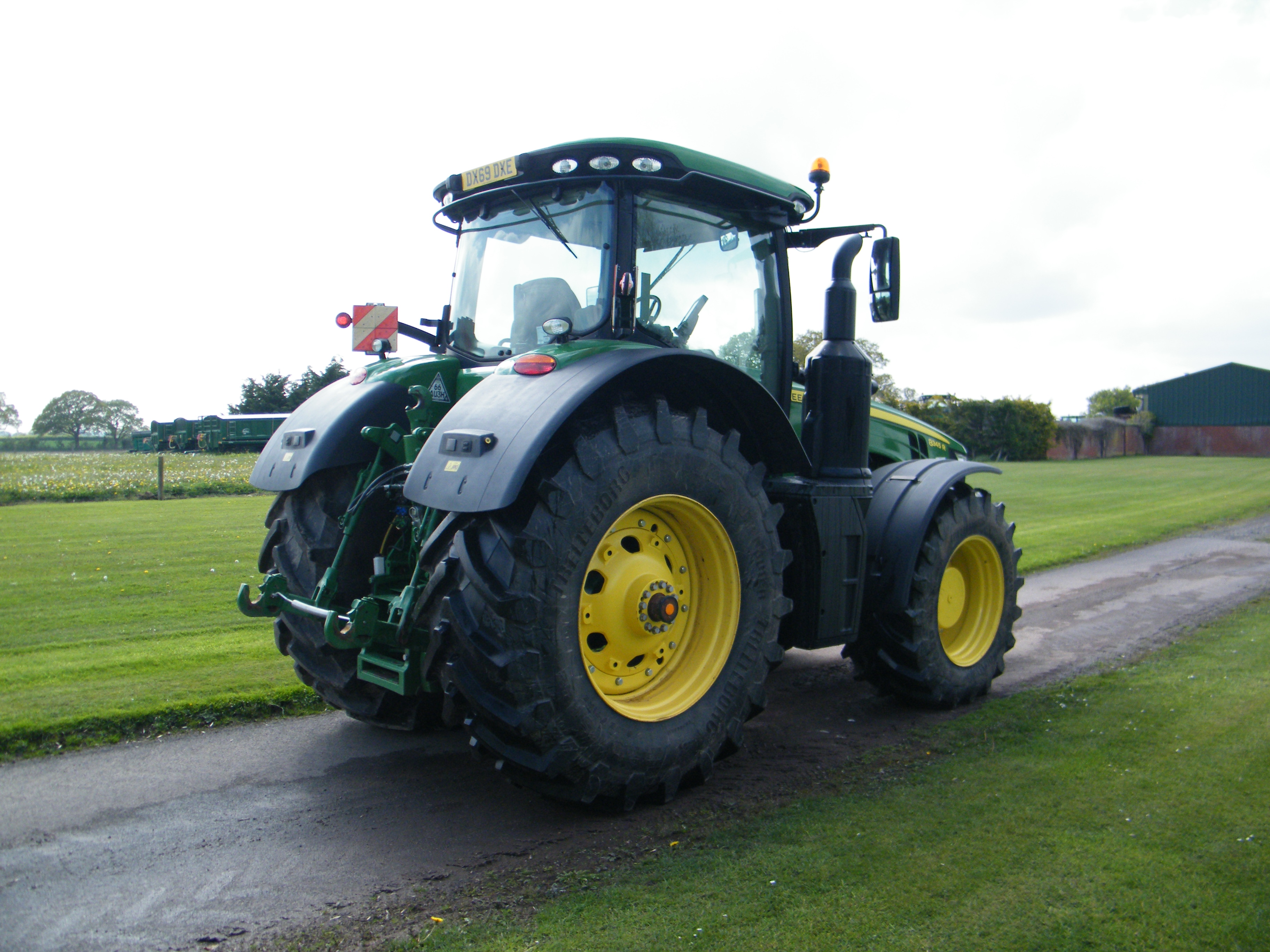 JOHN DEERE 8345R